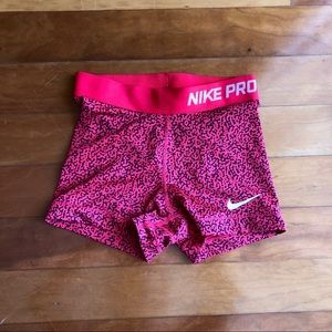 Nike Pro Red + Black Athletic Shorts || XS